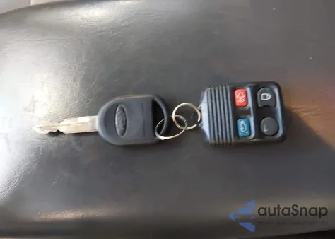 2007 Ford Escape Xlt/Xlt Sport z USA, uszkodzony, nr VIN 1FMYU93157KA04023